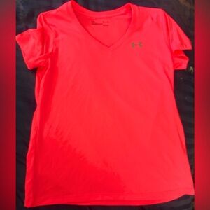 Heat gear under armour medium pink tee